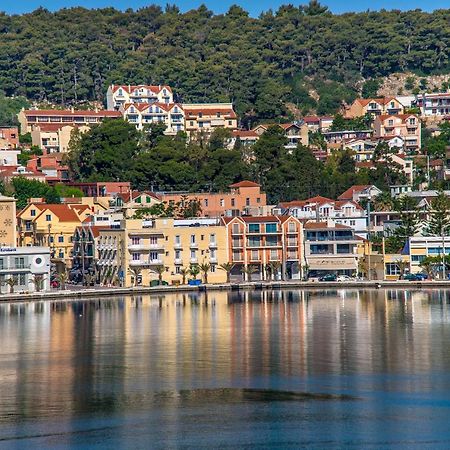 A & B Minimal Suite Ιι With Sea View In Argostoli מראה חיצוני תמונה