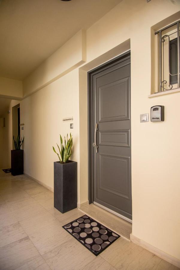 A & B Minimal Suite Ιι With Sea View In Argostoli מראה חיצוני תמונה